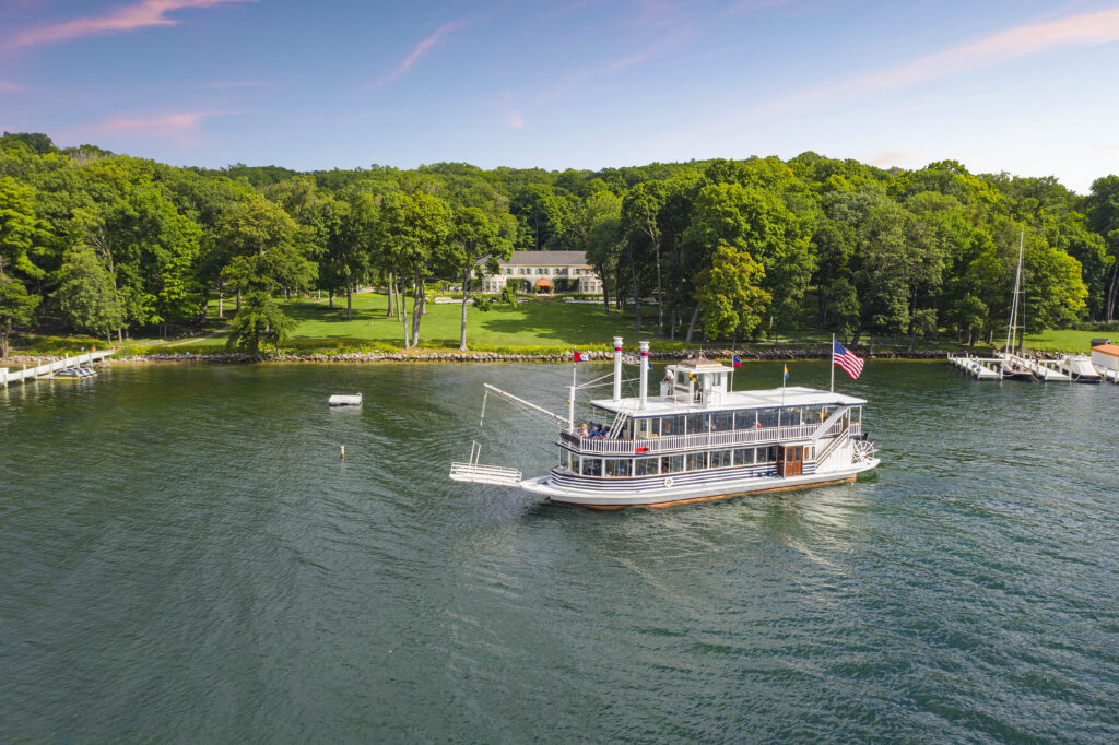 Lake Geneva Cruise Line